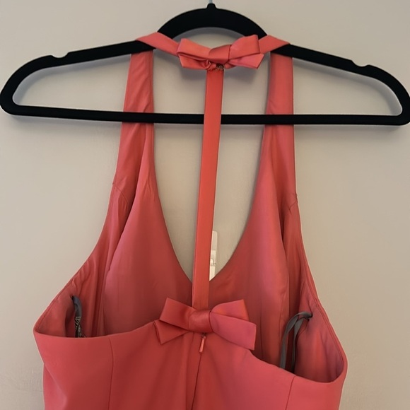 Vera Wang White Halter V-Neck Dress w/Sash Sunset Sz 10 NWT Bows Bridesmaid Chic - Picture 6 of 11